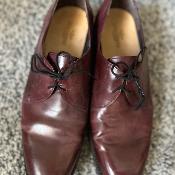 Lucchese dress shoes in burgundy. Unique, and incredible craftsmanship.